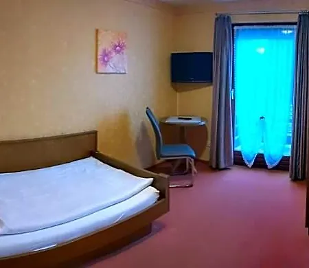 Fogadó Gaestehaus Loehnert Gmbh *
